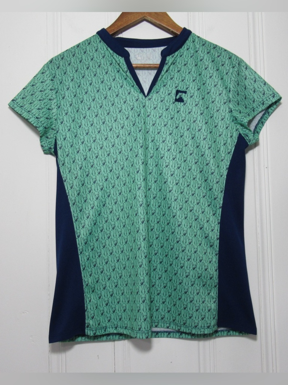 Riding Sport by Dover Saddlery Green Allover Horse Print Top Size Medium